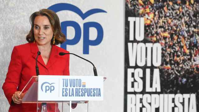 La secretaria general del PP, Cuca Gamarra, durante su intervención en Burgos, este jueves