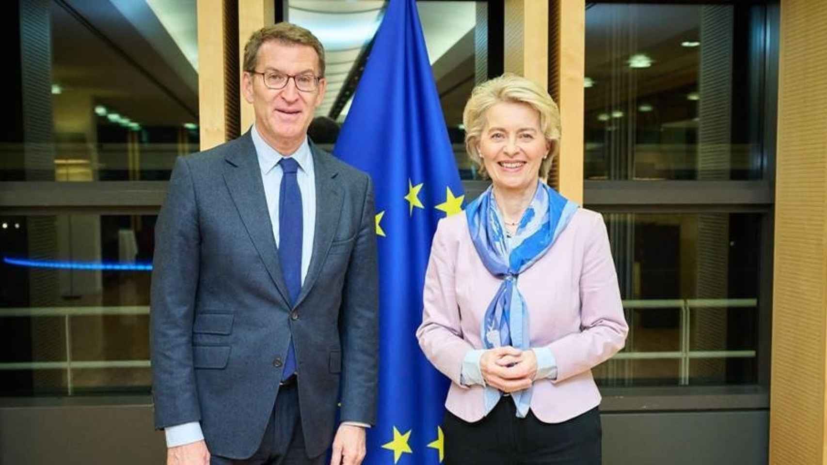 El líder del PP junto a Von der Leyen, en una imagen de archivo.