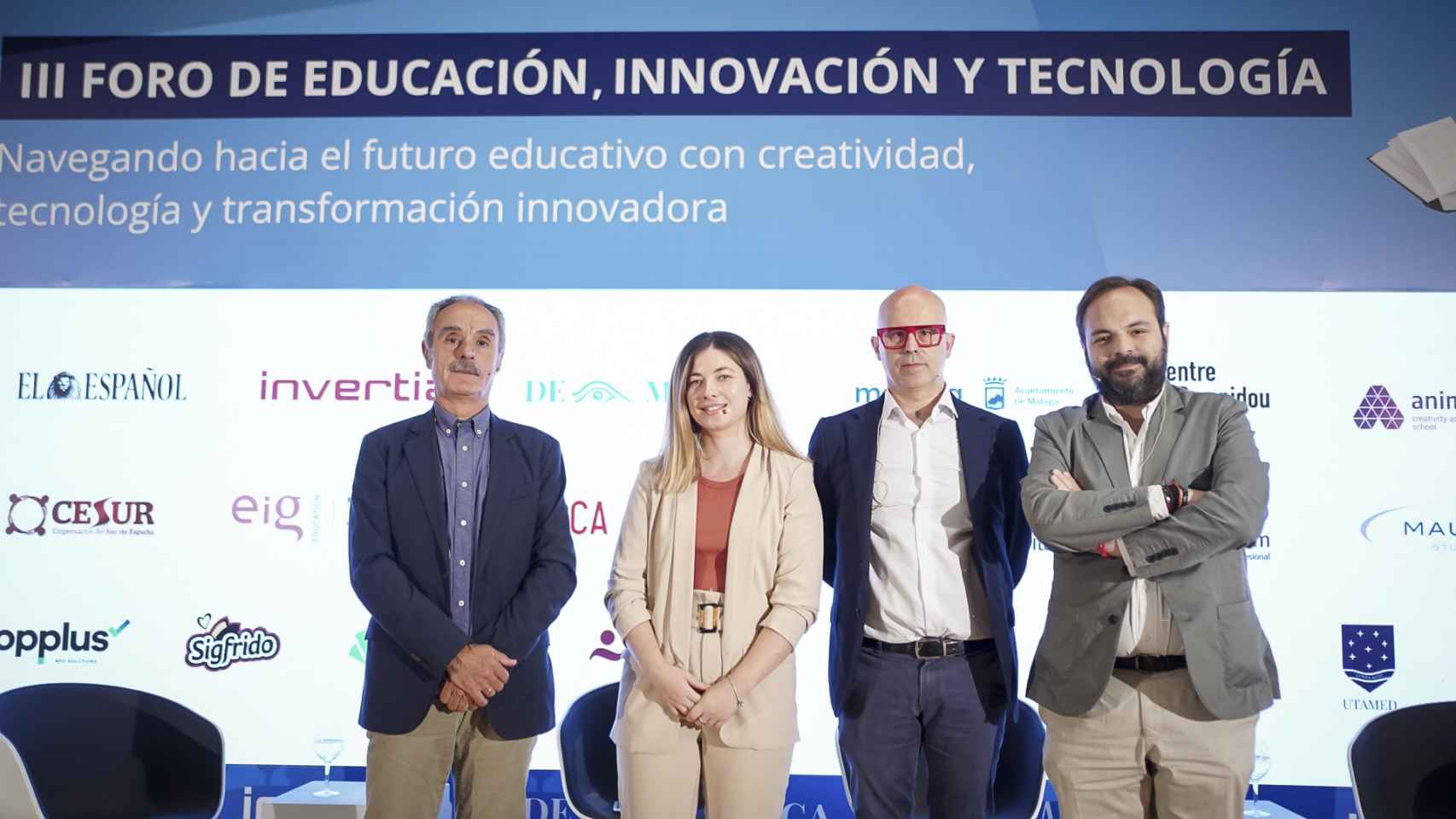 De izquierda a derecha; Juan Antonio Aguilar, cofundador de FP Innovación; Andrea Jiménez, redactora de EL ESPAÑOL de Málaga;