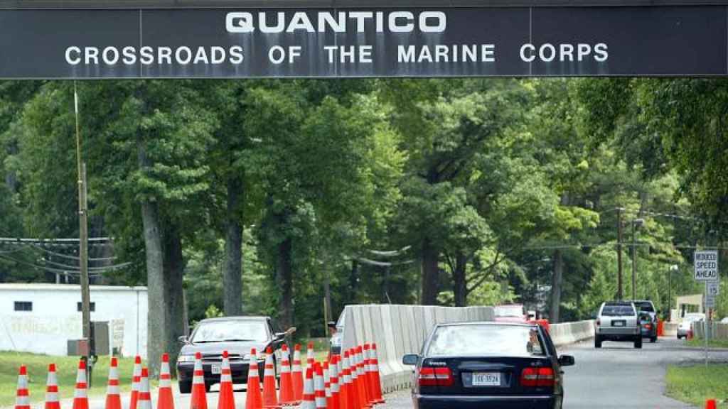 Acceso a la base del Cuerpo de Marines en Virginia a la que trataron de acceder dos ciudadanos jordanos.