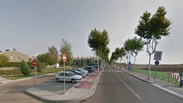 Entrada de la urbanización de Fuente Berrocal, en Valladolid
