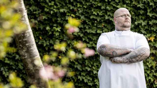 Así es el nuevo 3 estrellas Michelin de Dinamarca y la historia de su chef: de los bajos fondos a la alta cocina