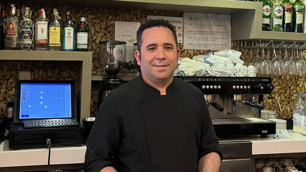 Orlando Guerrero, dueño de Restaurante Nomar