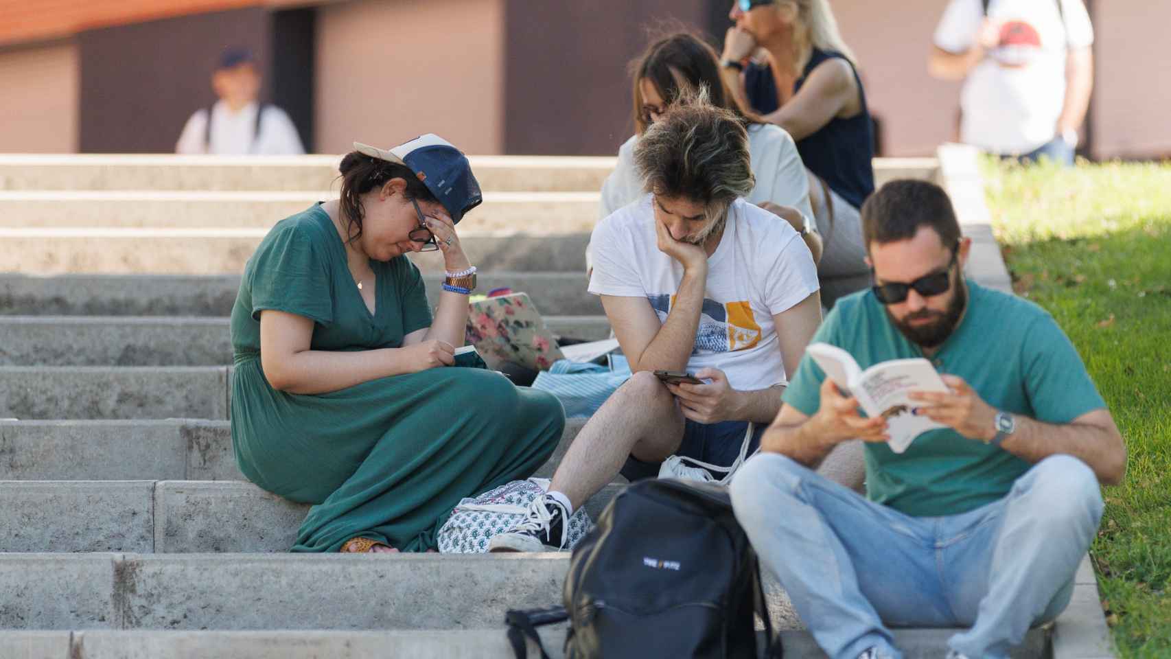 Estudiantes se preparan para Selectividad.