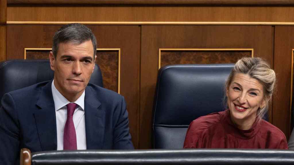 El presidente del Gobierno, Pedro Sánchez, y la vicepresidenta segunda y ministra de Trabajo, Yolanda Díaz.