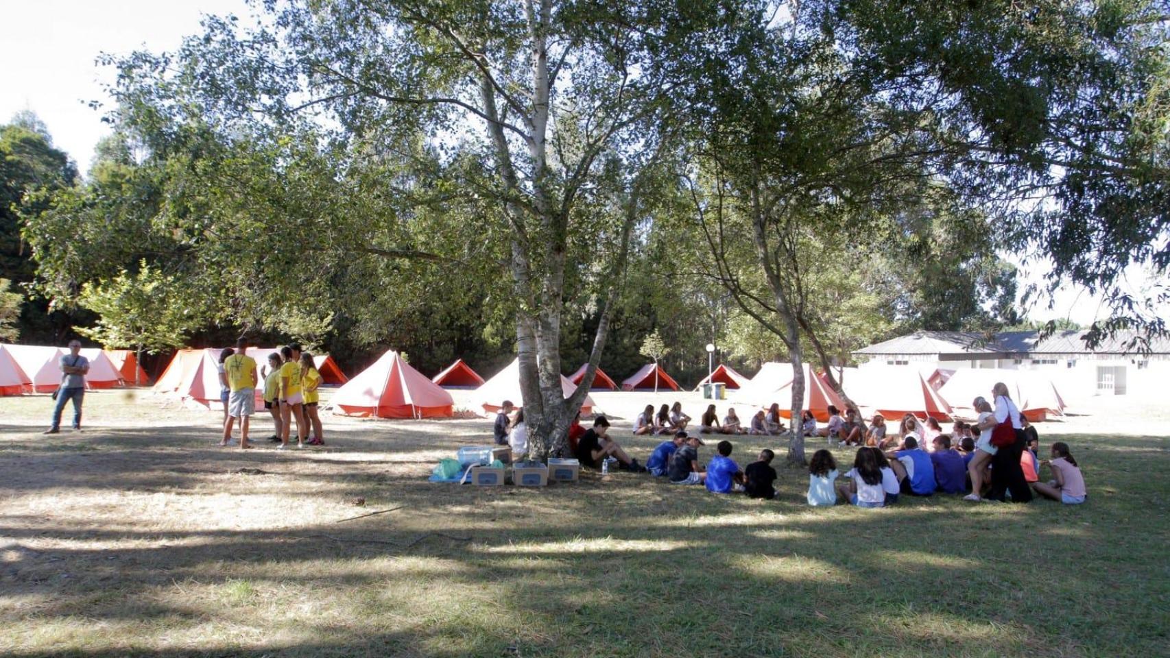 CAMPAMENTO A DEVESA. RIBADEO