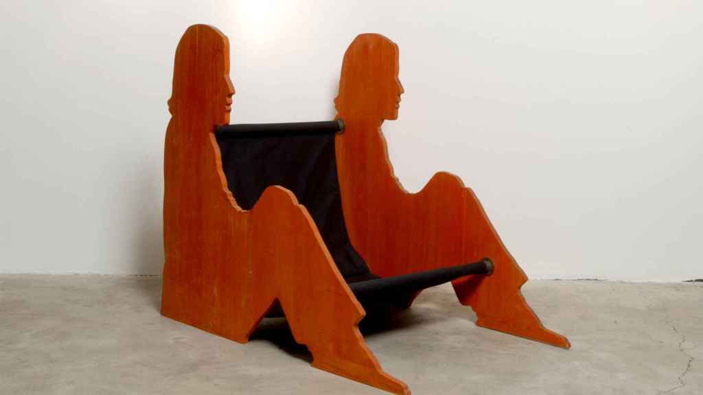 Lourdes Castro: 'Fauteuil Ombre portée assise', 1970. Colección FRAC Grand Large - Hauts-de-France. ©Lourdes Castro