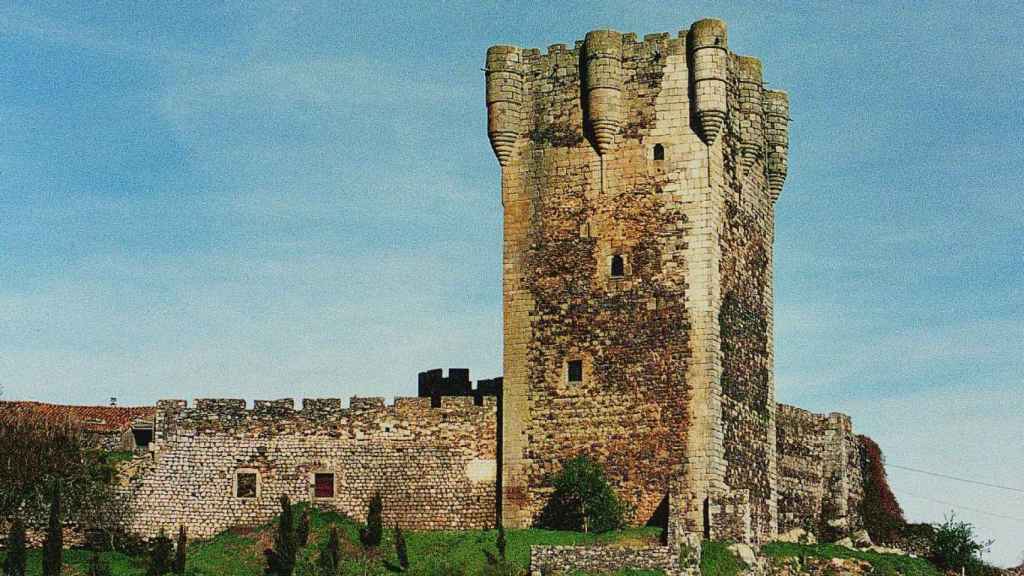 Este es el pueblo más antiguo de Salamanca: la figura de su airosa Torre del Homenaje