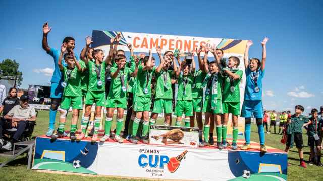 El Betis se proclama campeón de la octava edición de la Jamón Cup