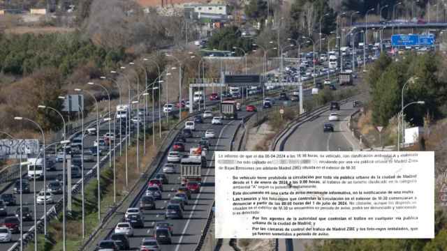 Tráfico en la carretera A-3 entre el Ensanche de Vallecas y Rivas y fragmento de la carta de aviso por circulación prohibida en la ZBE de Madrid.
