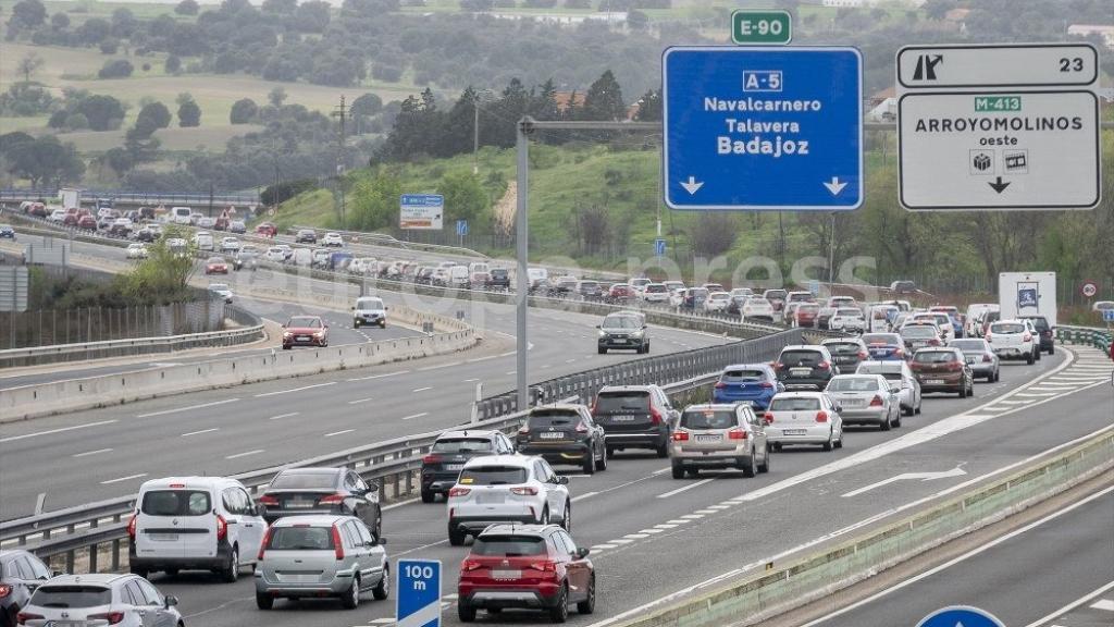 Imagen de archivo de una carretera española.