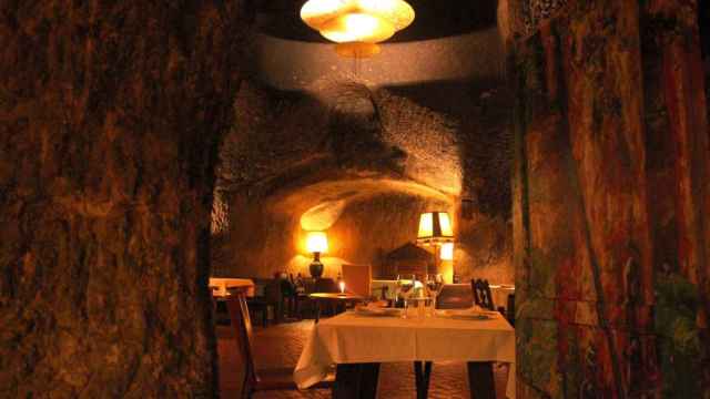 Imagen del restaurante la 'Cueva del Túnel', un establecimiento único en Valdevimbre, León