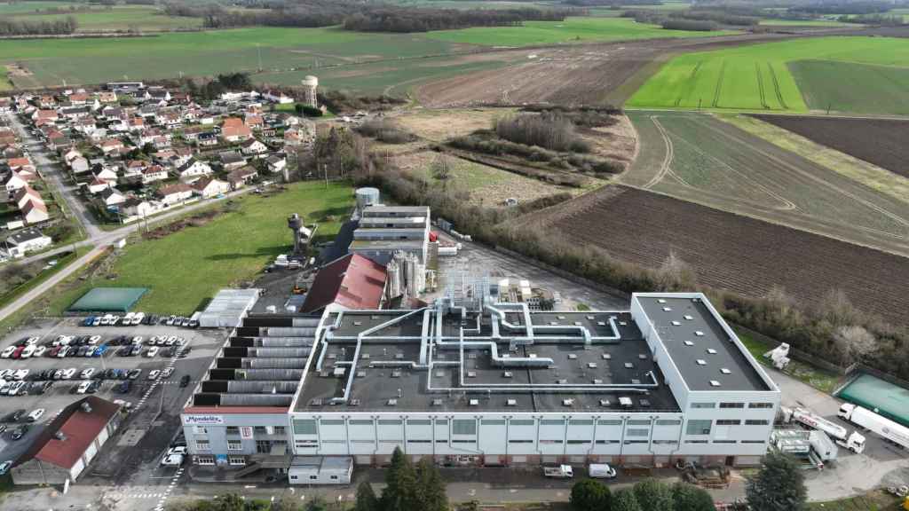 La fábrica Jussy de Mondelez es una de las que se encarga de transformar el trigo regenerativo.