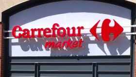 Logo Carrefour.