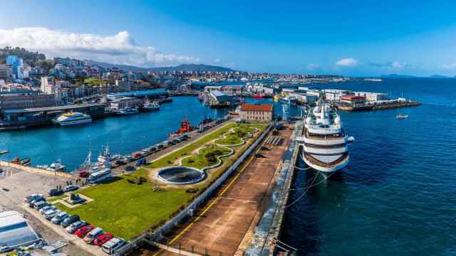 Vista panorámica de la terminal de cruceros del puerto de Vigo.