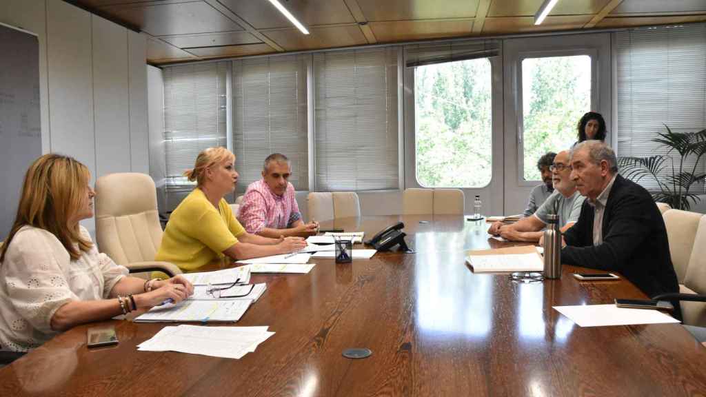 Leticia García se reúne con representantes de la 'Plataforma Viajeros Jodidos Sanabria Alta Velocidad'