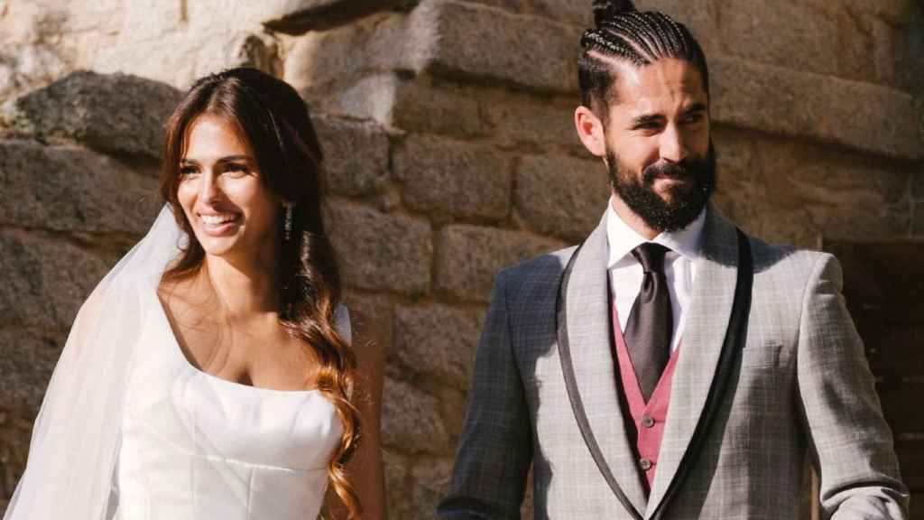 Sara Sálamo e Isco Alarcón el día de su boda. Imagen difundida en sus redes sociales.