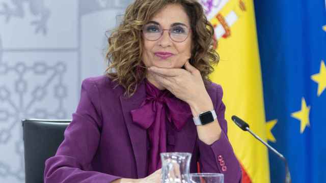 La vicepresidenta del Gobierno, María Jesús Montero, en una rueda de prensa en Moncloa.