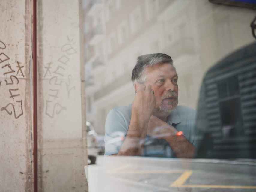 Mijaíl Shishkin, durante la entrevista en una cafetería de Madrid.