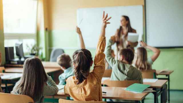 Banco Santander lleva a las aulas la educación financiera para niños y adolescentes