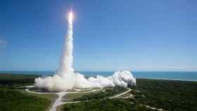 Starliner despegando