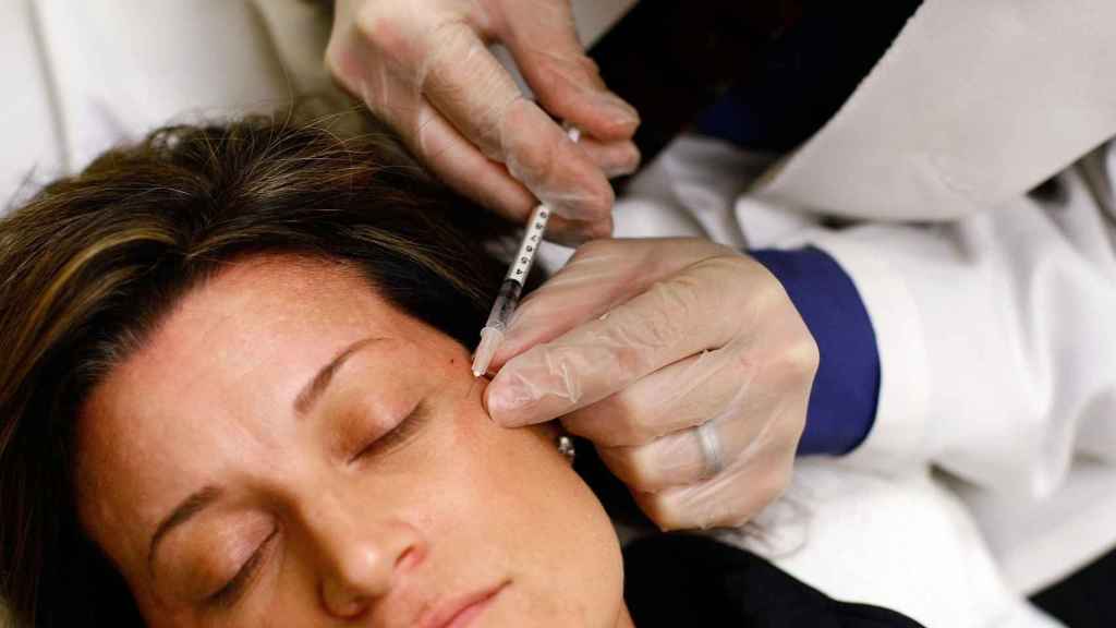 Los rellenos con ácido hialurónico fueron el segundo tratamiento más empleado en medicina estética en 2023.