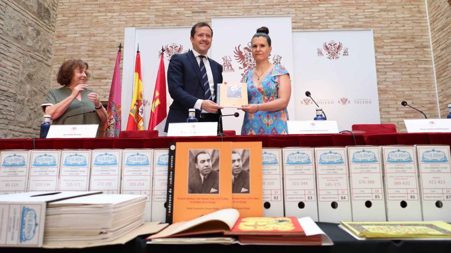 Donación al Archivo de Toledo. Foto: Ayuntamiento.