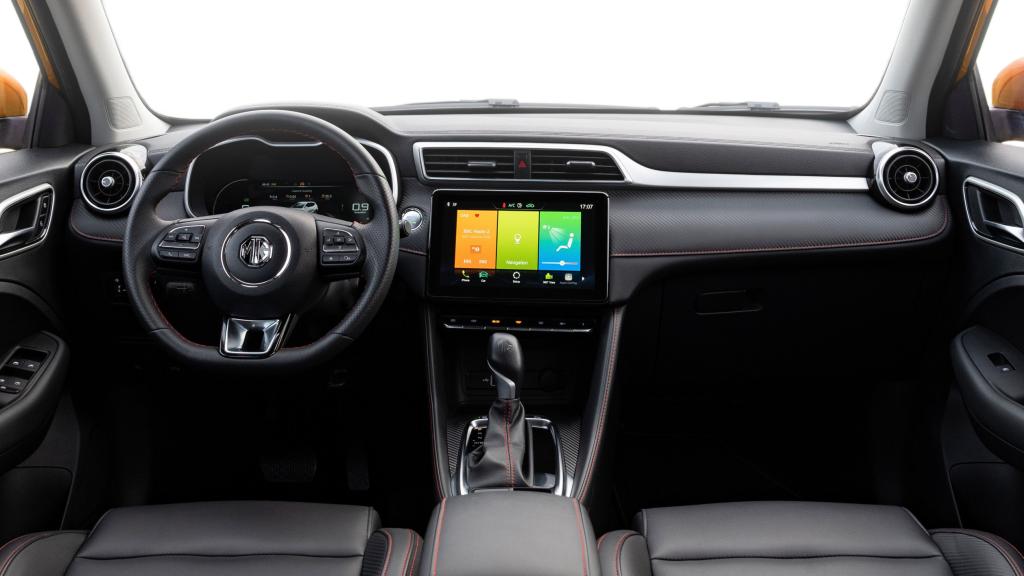 Interior del MG ZS.