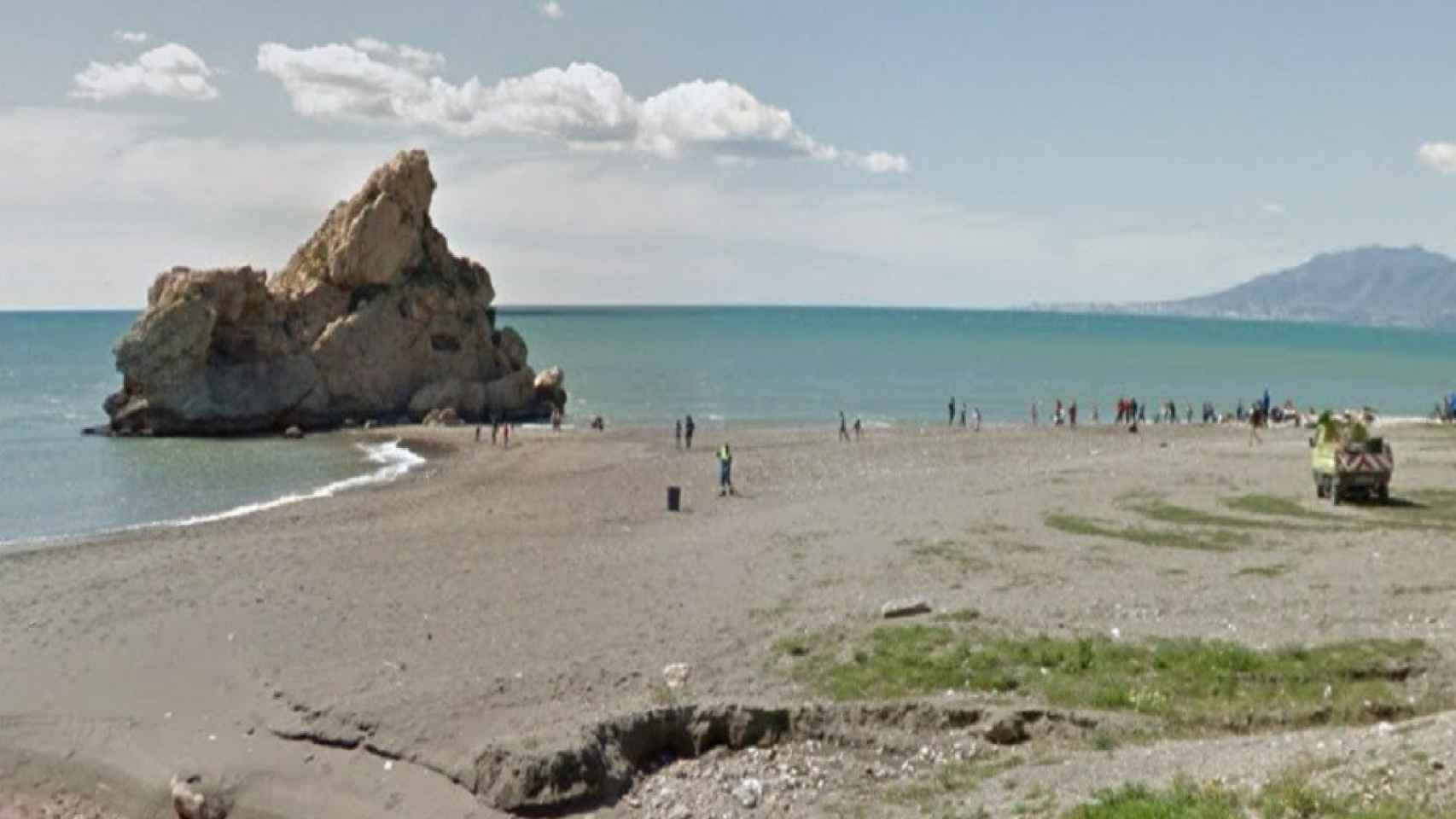 La playa del Peñón del Cuervo en Málaga.