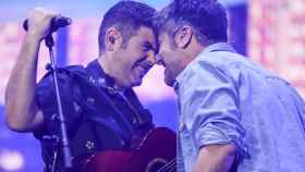 Los hermanos Muñoz, en el concierto del Estadio de la Cartuja.