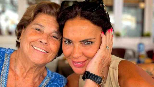 Olga Moreno junto a su madre, Rosa Obrero, en una imagen de sus redes sociales.