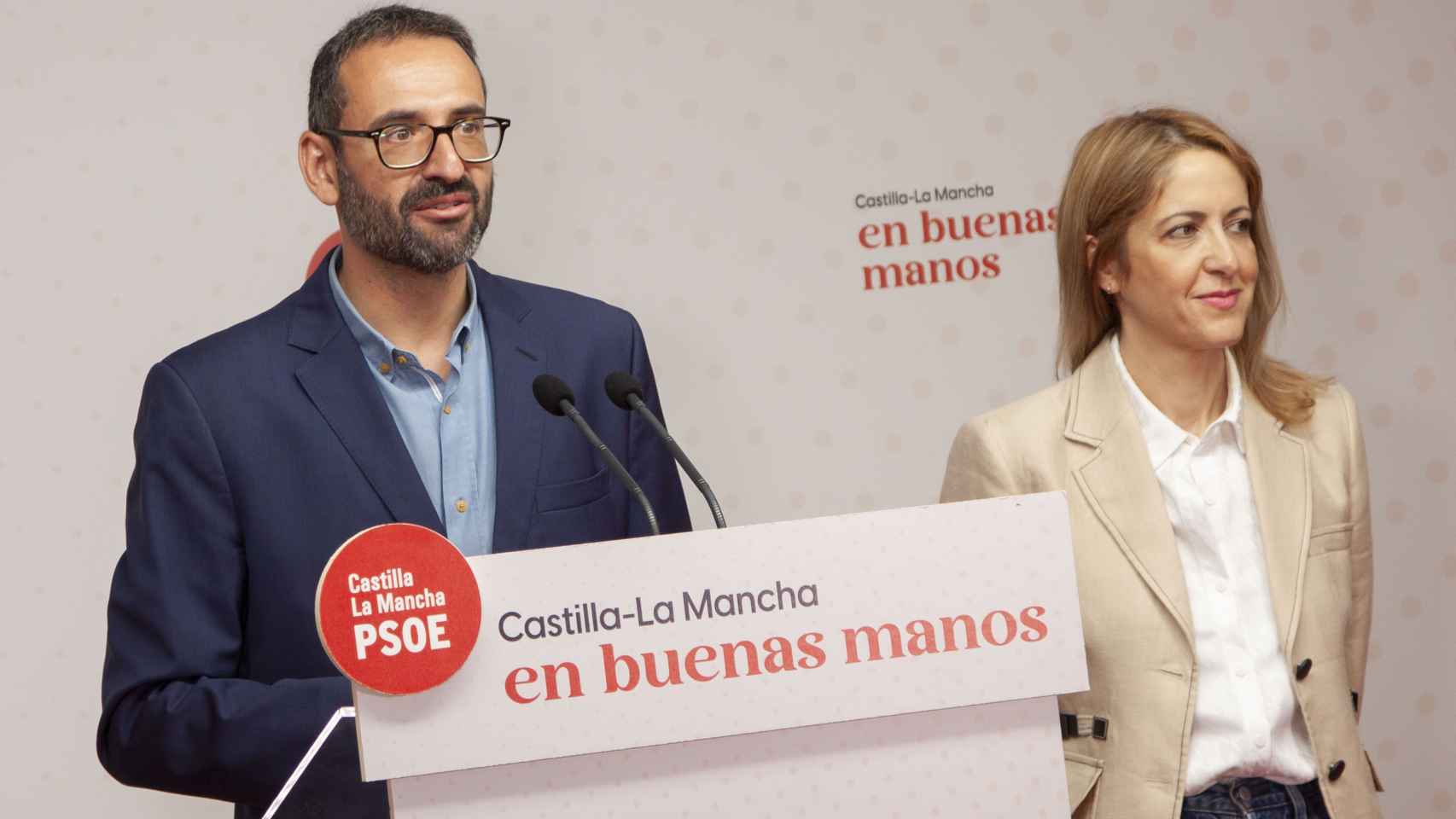 Sergio Gutiérrez junto a la eurodiputada electa, Cristina Maestre.