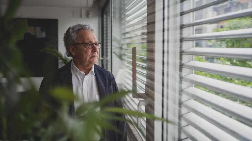 Cándido Paz-Ares, posando poco antes de la entrevista