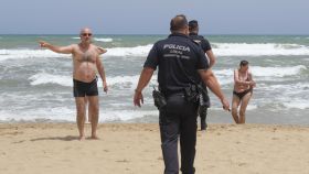 La escena en Guardamar del Segura, el pasado jueves, con dos víctimas por ahogamiento.