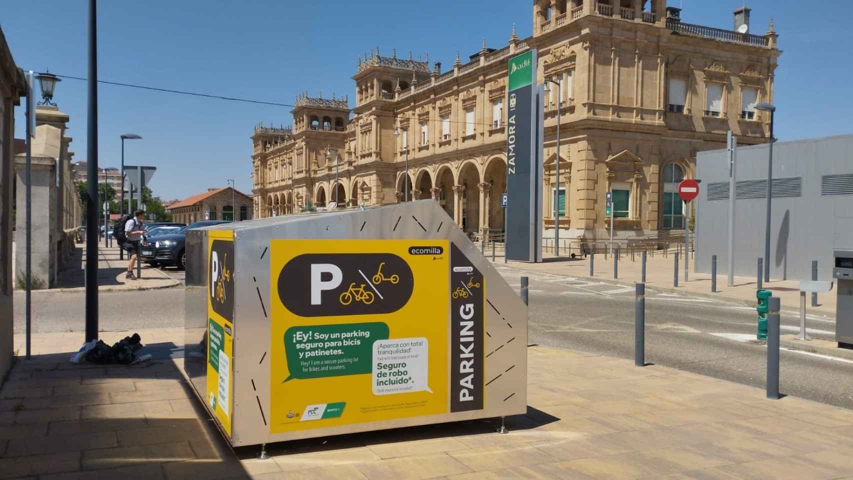 Imagen de uno de los nuevos aparcamientos en la estación de tren de Zamora