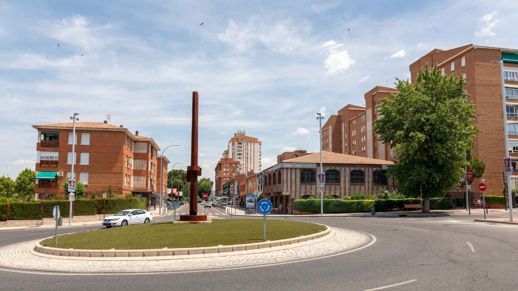 Varios bloques de viviendas en un barrio de Toledo.