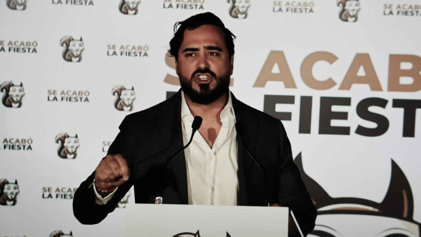 Alvise Pérez, líder de la agrupación Se Acabó la Fiesta, irrumpe en la Eurocámara como sexta fuerza política.