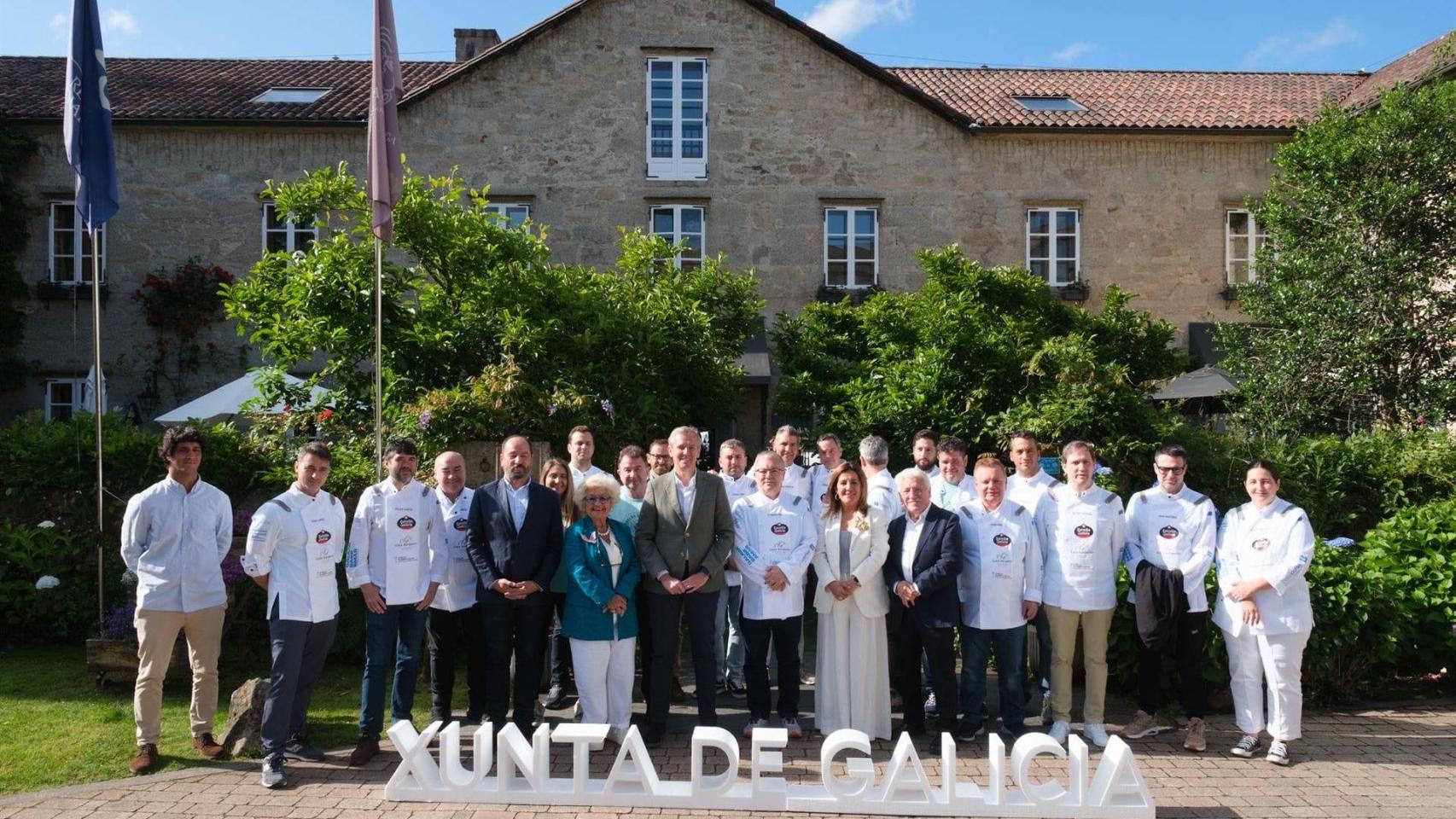 El presidente de la Xunta, en el desayuno de ‘Estrelas solidarias no Camiño de Santiago 2024’.