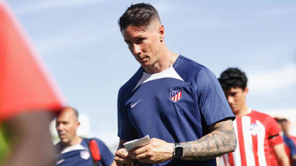 Fernando Torres, entrenando al Juvenil A del Atlético de Madrid