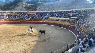 Un juez obliga a demoler la plaza de toros de un pueblo de Guadalajara y condena a tres años de cárcel al exalcalde