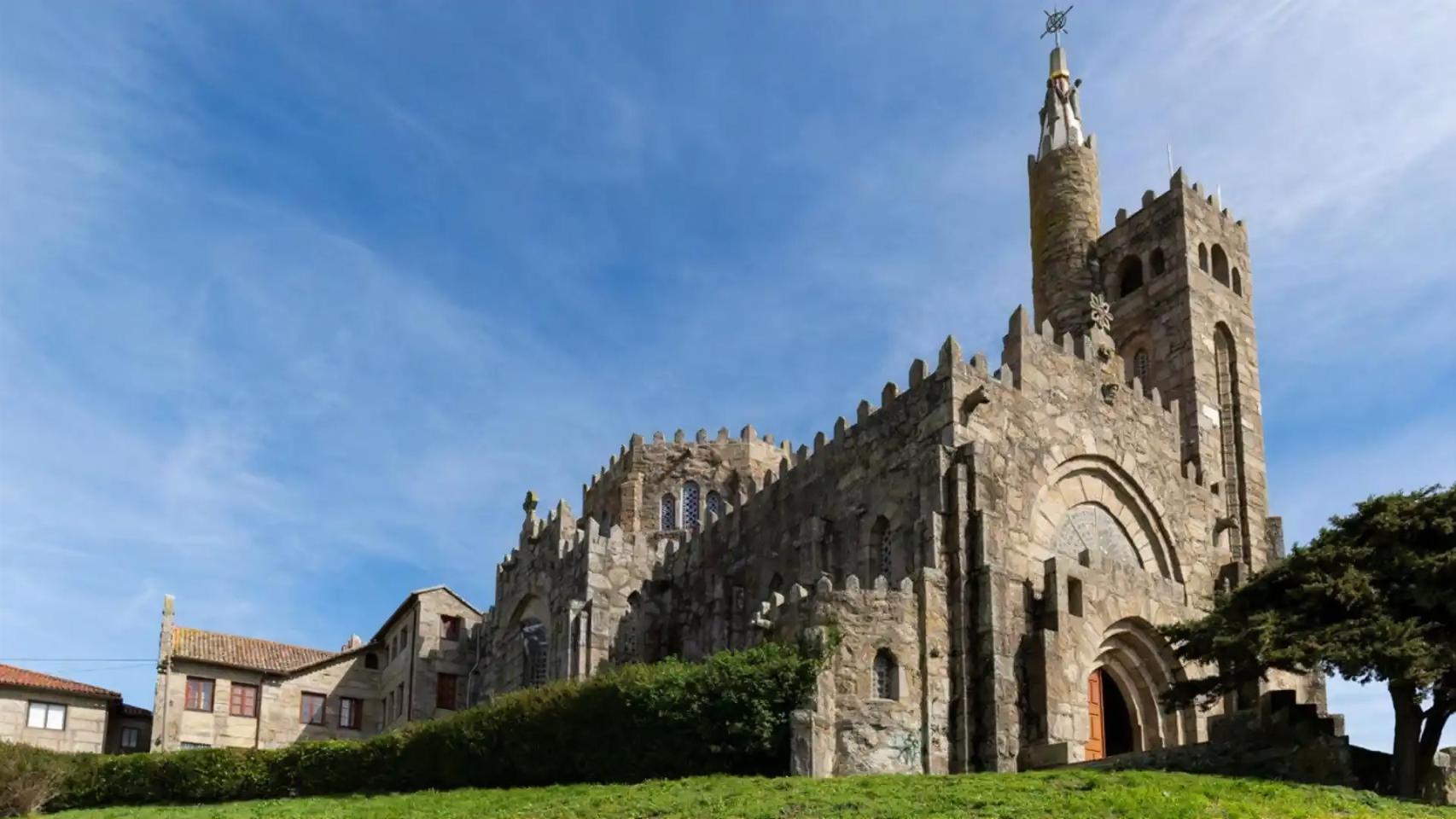 Templo Votivo del Mar de Panxón.