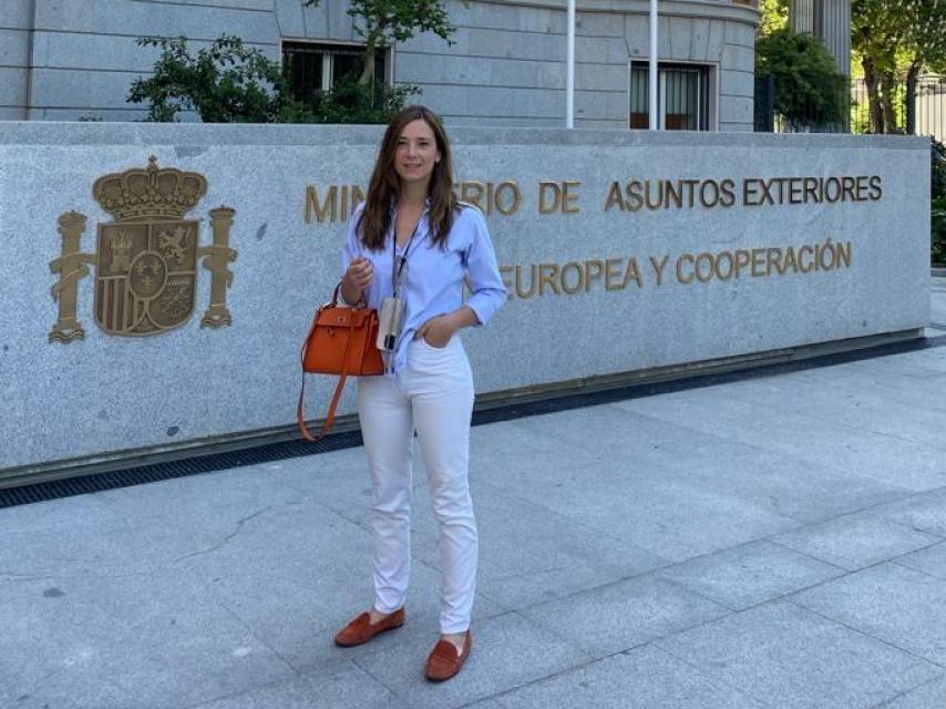 Alejandra Fernández, de 33 años, es la creadora de Junior Female Leaders.