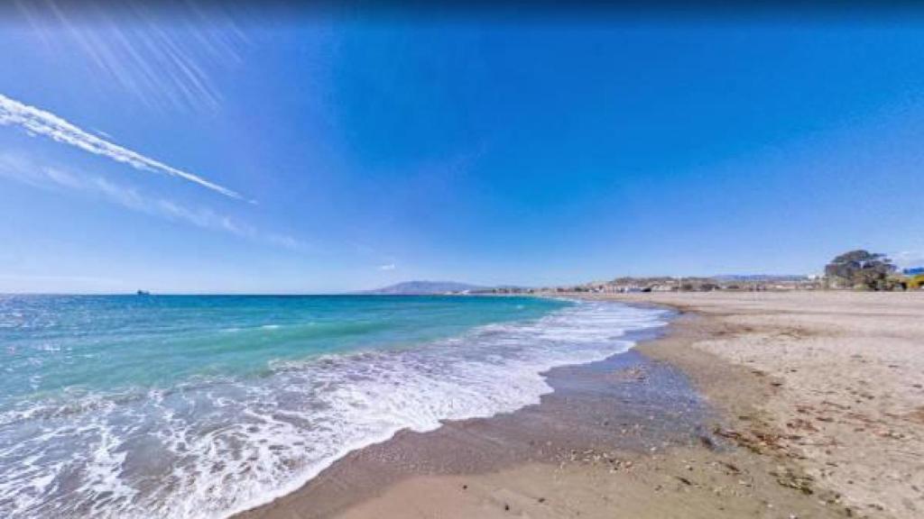 Playa de Quitapellejos, en Almería.