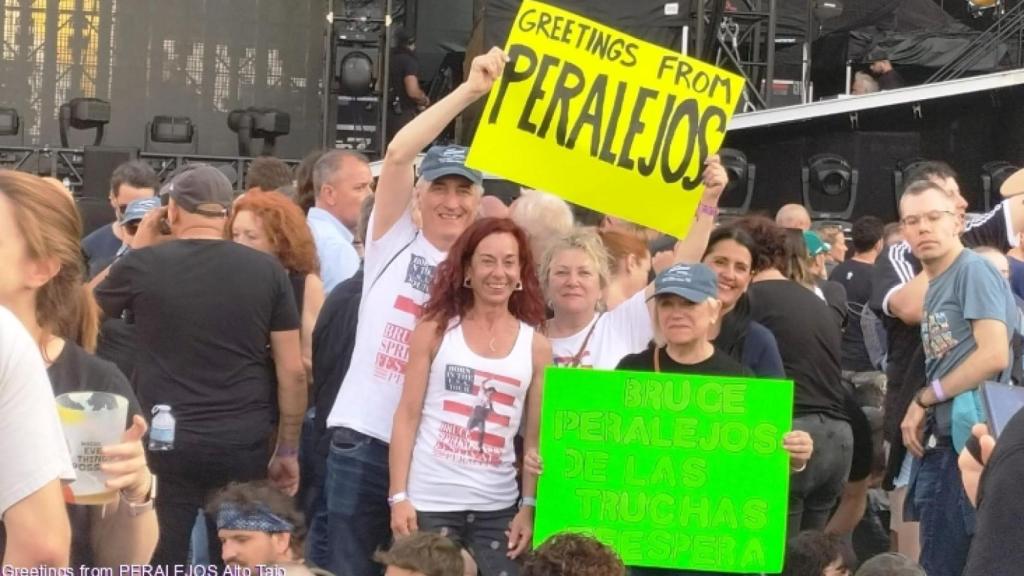 Fans de Bruce Springsteen en Peralejos de las Truchas.