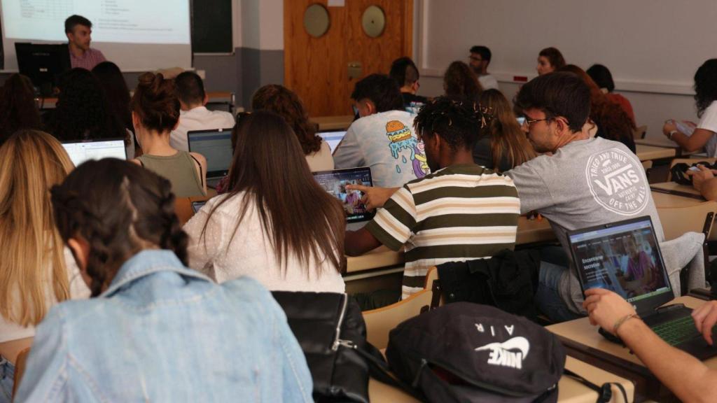 Algunos alumnos de la Universidad de Burgos