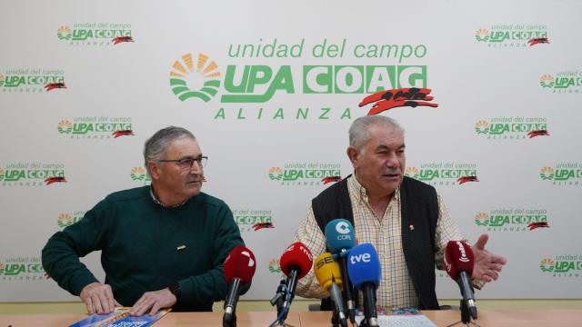 Los responsables de la Alianza UPA-COAG en Castilla y León, Aurelio González y Lorenzo Rivera