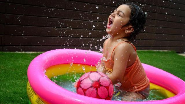 Las 10 mejores piscinas hinchables para niños del 2024: materiales, precios y recomendaciones