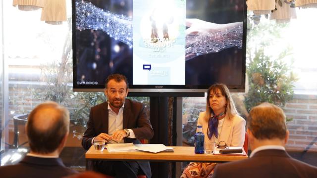 Miguel Sánchez Galindo, director general, y Rocío Álvarez, directora de comunicación de DigitalES en la presentación de DigitalES Summit 2024