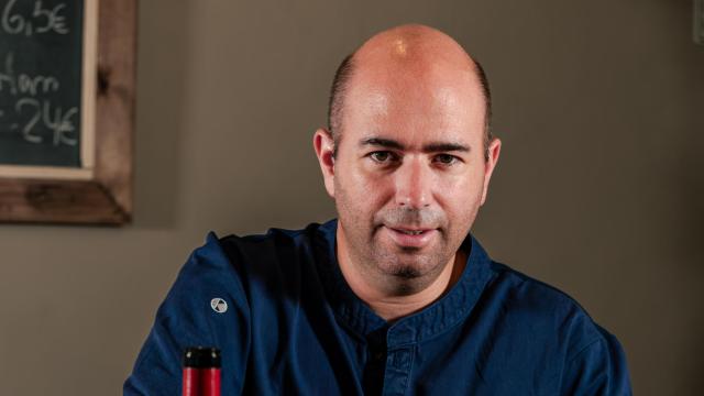 Julio Barluenga, propietario y sumiller en Vertical Wine Bar.