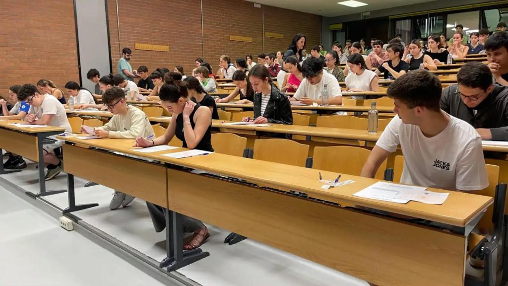 Exámenes de Selectividad en la Universidad de Vigo.